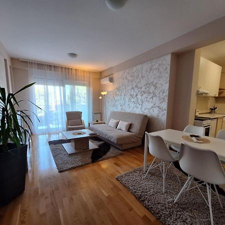 San Apartment ชาชาค ภายนอก รูปภาพ