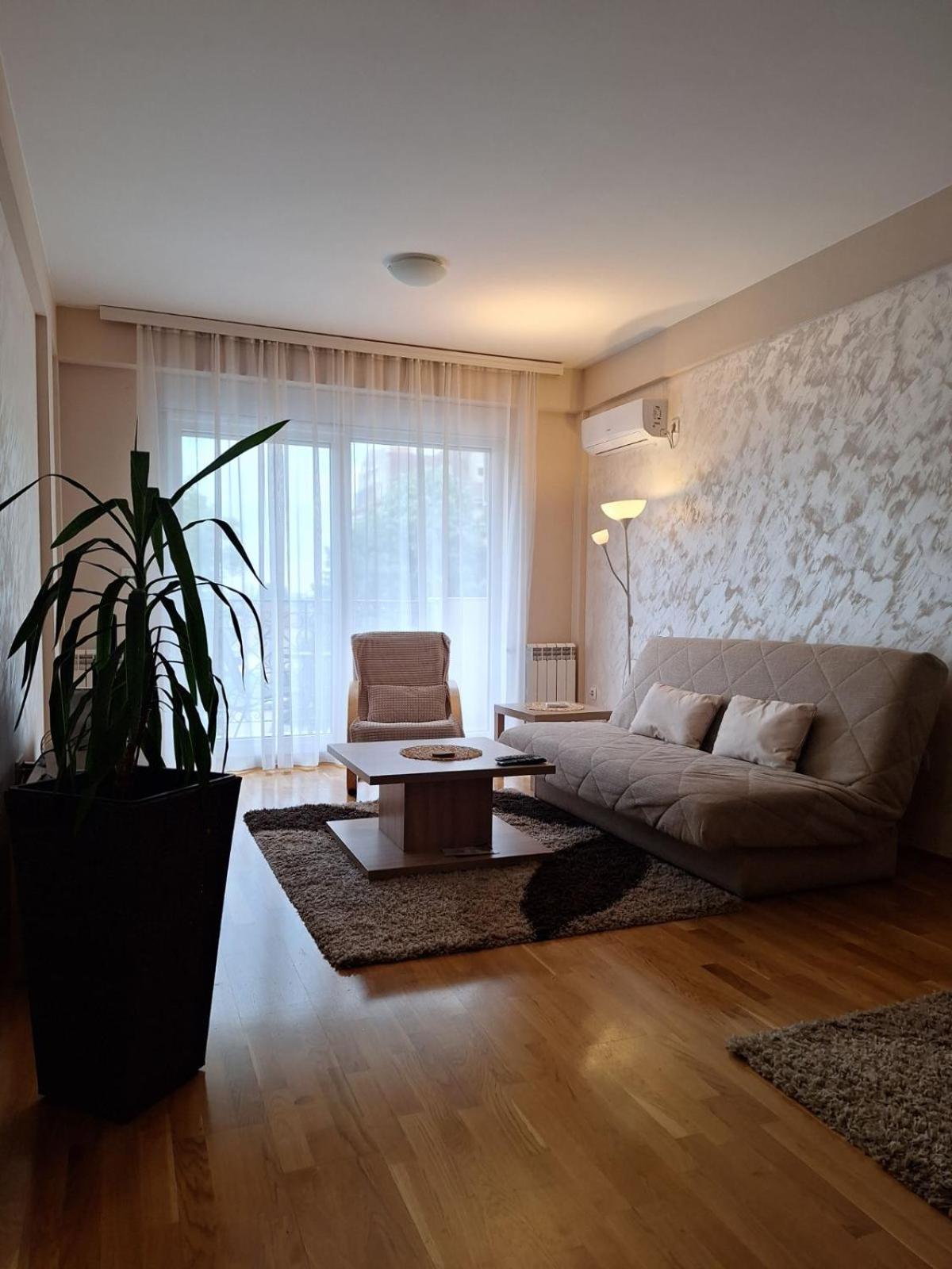 San Apartment ชาชาค ภายนอก รูปภาพ